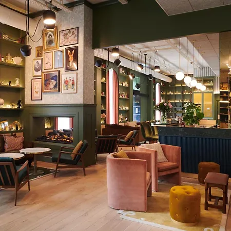 Hotel Square Sur Yon - Handwritten Collection 4*