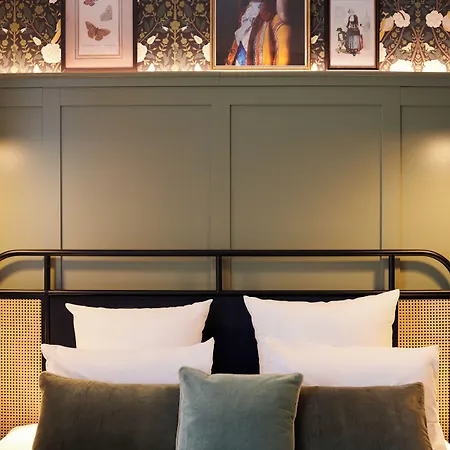 Hotel Square Accor - 4*