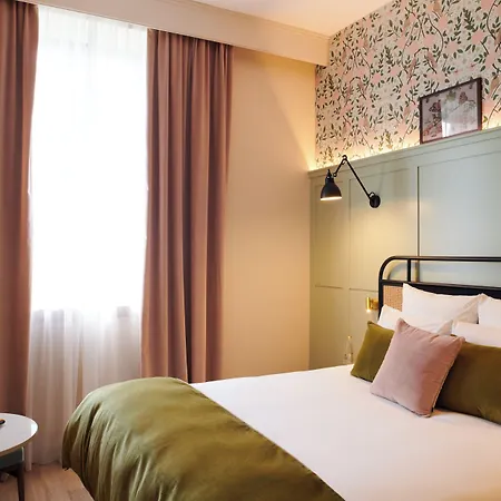 Square Accor - Hotel 4*