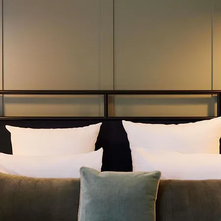 Hotel Square Accor -