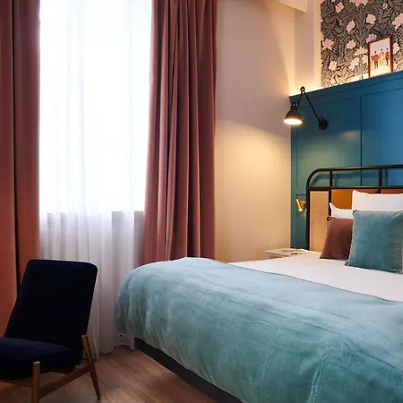 Hotel Square Accor - 4*