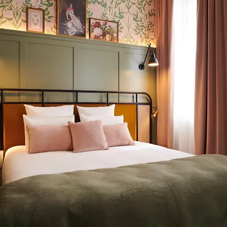 Hotel Square Accor -