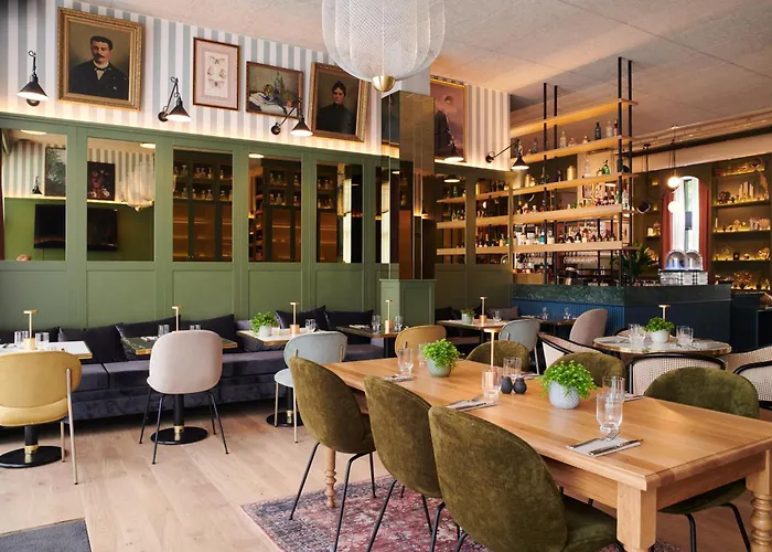 Square Accor - Hotel 4*