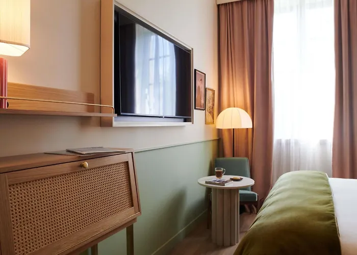 Square Accor - Hotel 4*