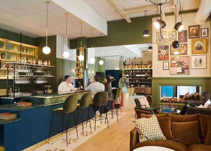 Square Accor - Hotel 4*